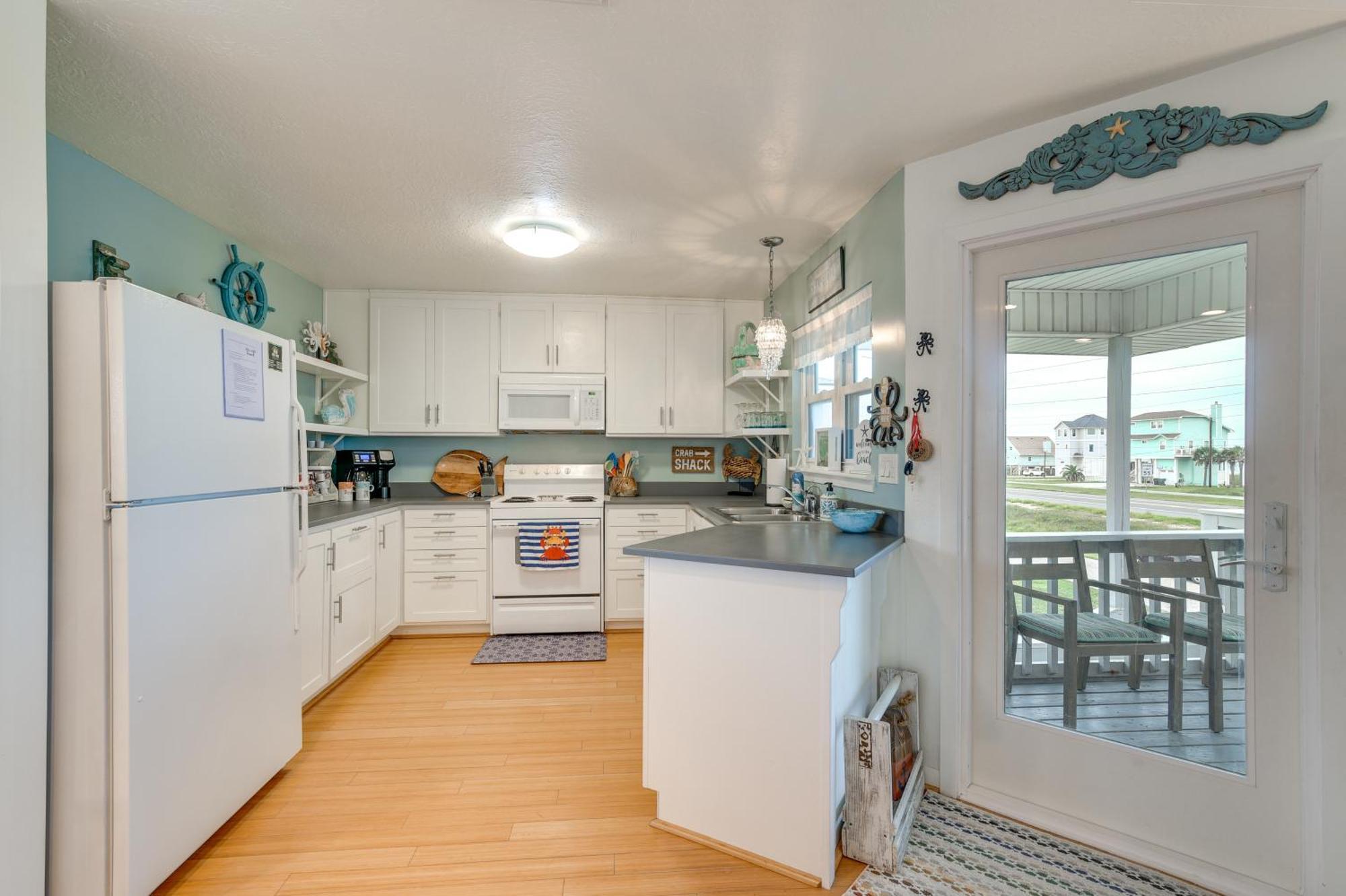 Pet-Friendly Terramar Beach Haven With Pool Access Галвестън Екстериор снимка