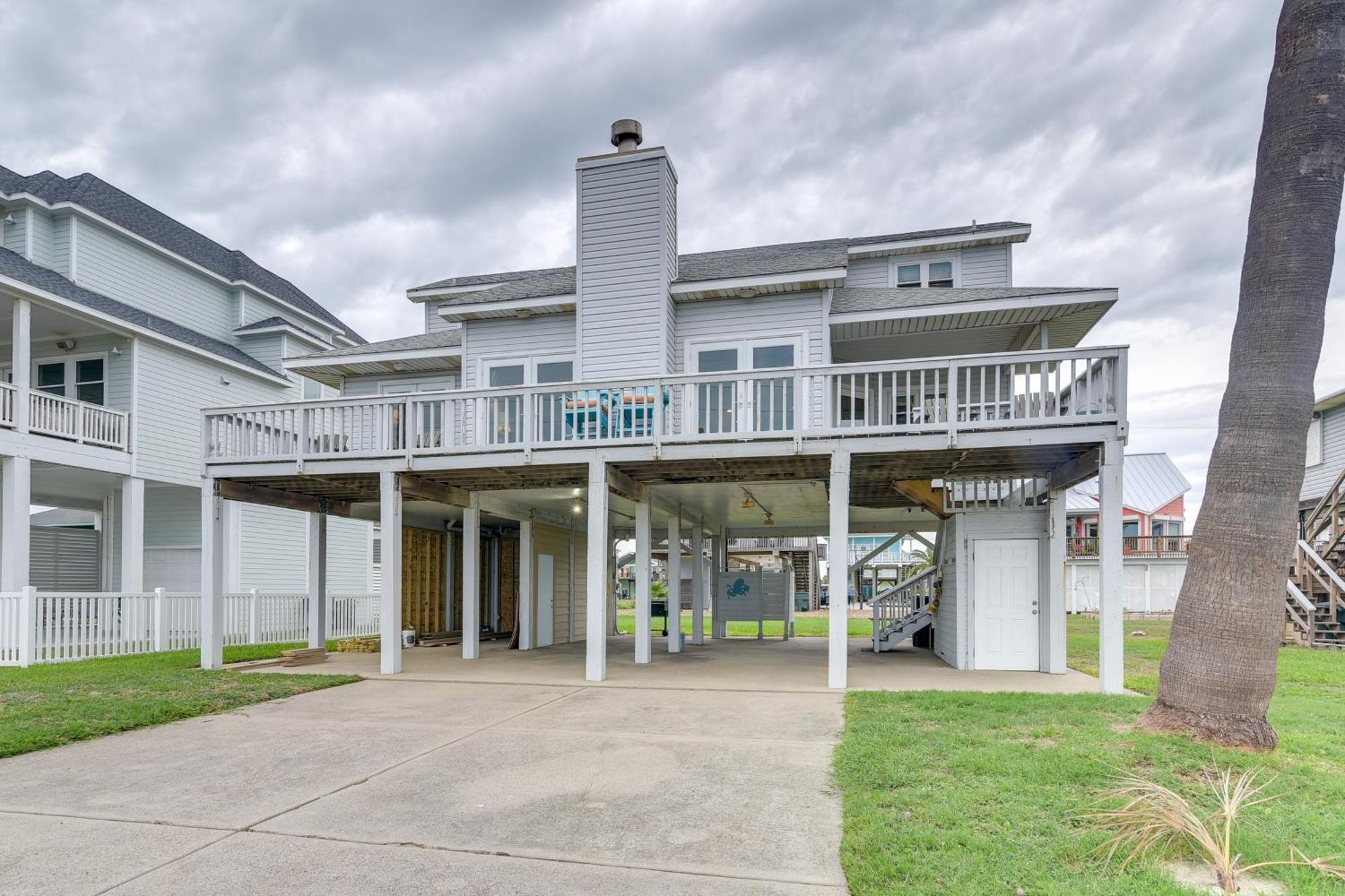 Pet-Friendly Terramar Beach Haven With Pool Access Галвестън Екстериор снимка